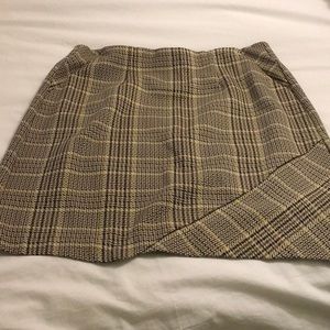 Cabi plaid skirt